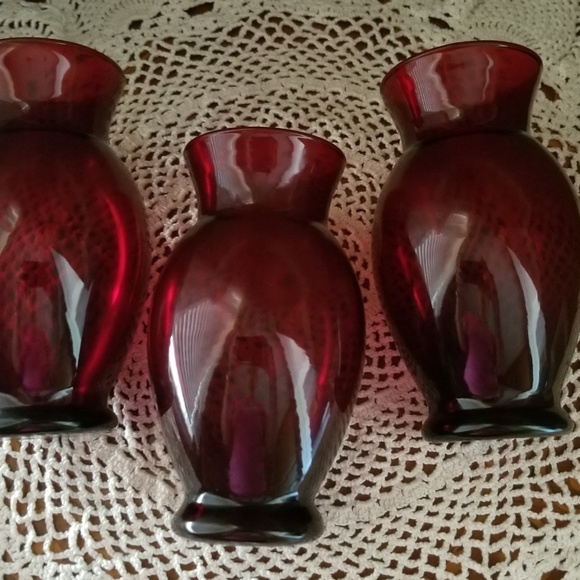 Vintage Accents Set Of 3 Small Red Vases Poshmark